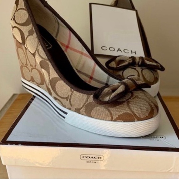 🔥today only $501🔥 COACH Wedge - Picture 1 of 5